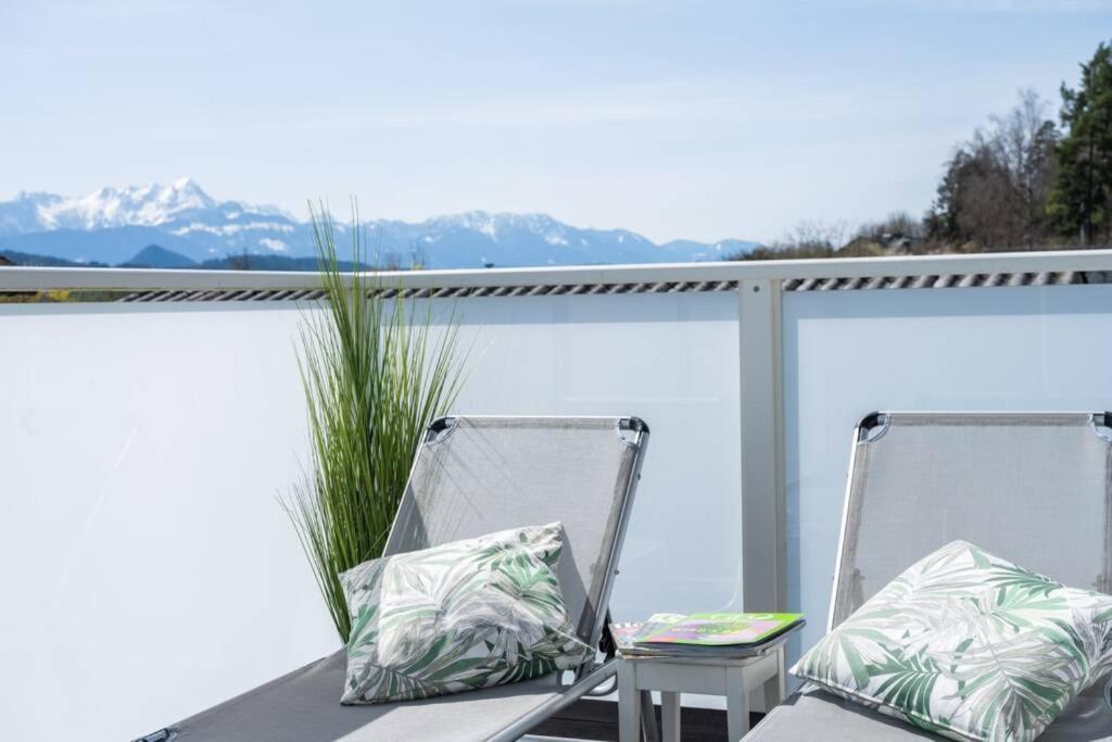 Schoenes Ferienhaus Mit Garten Portschach am Woerthersee Exterior photo